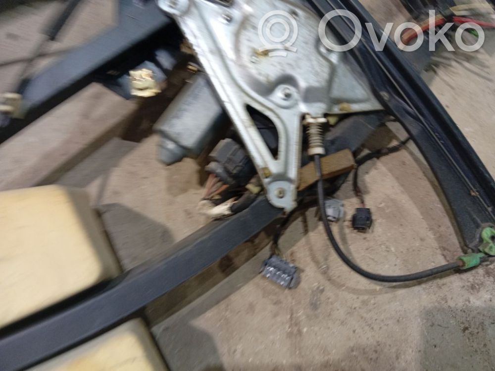 Motor del regulador de la ventanilla de la puerta delantera   8D0959802D,114182302058,8D0959802D