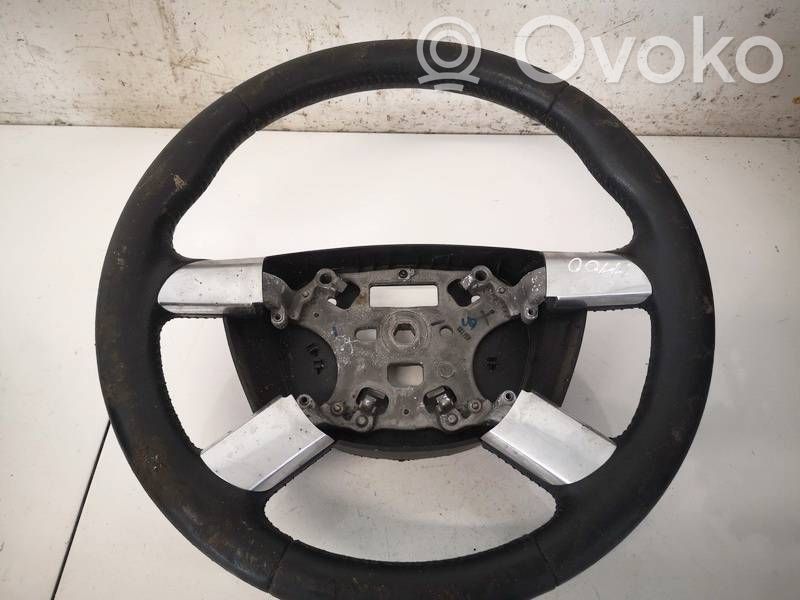 Ford Kuga I Volant 
