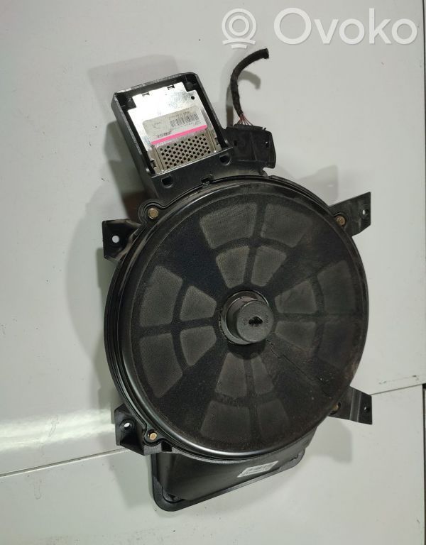 Audi A8 S8 D3 4E Subwoofer 