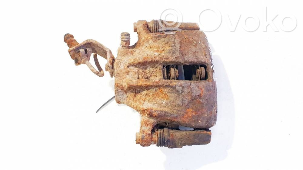 Caliper de freno delantero