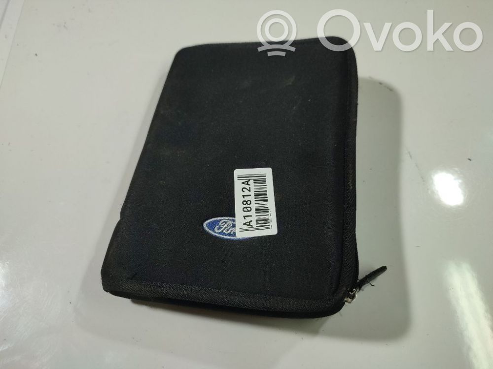 Ford Focus Carte/manual proprietar cu istoric service 