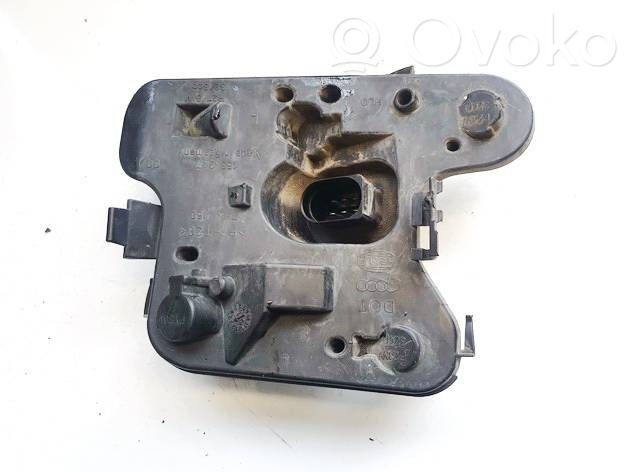 Audi A4 S4 B6 8E 8H Portalampada fanale posteriore 