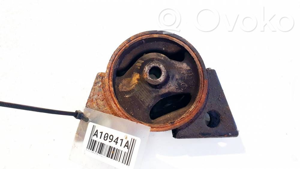 Nissan Almera Tino Wspornik / Mocowanie silnika 
