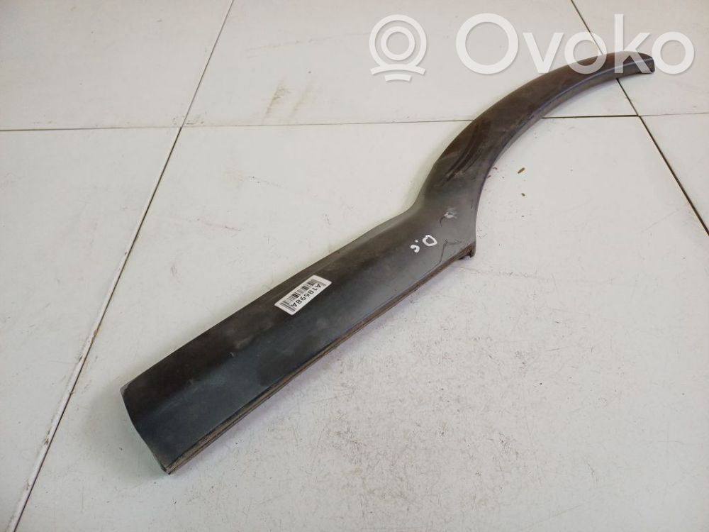 Opel Zafira A Rivestimento passaruota anteriore 