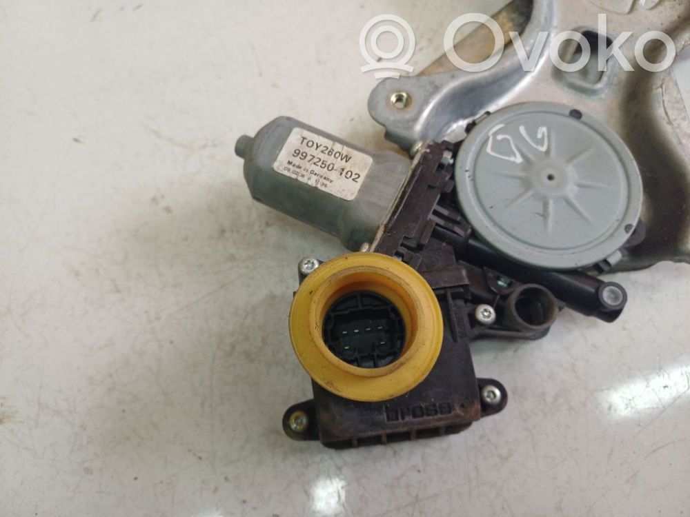 Toyota Corolla Verso AR10 Motor macara geam ușă spate 