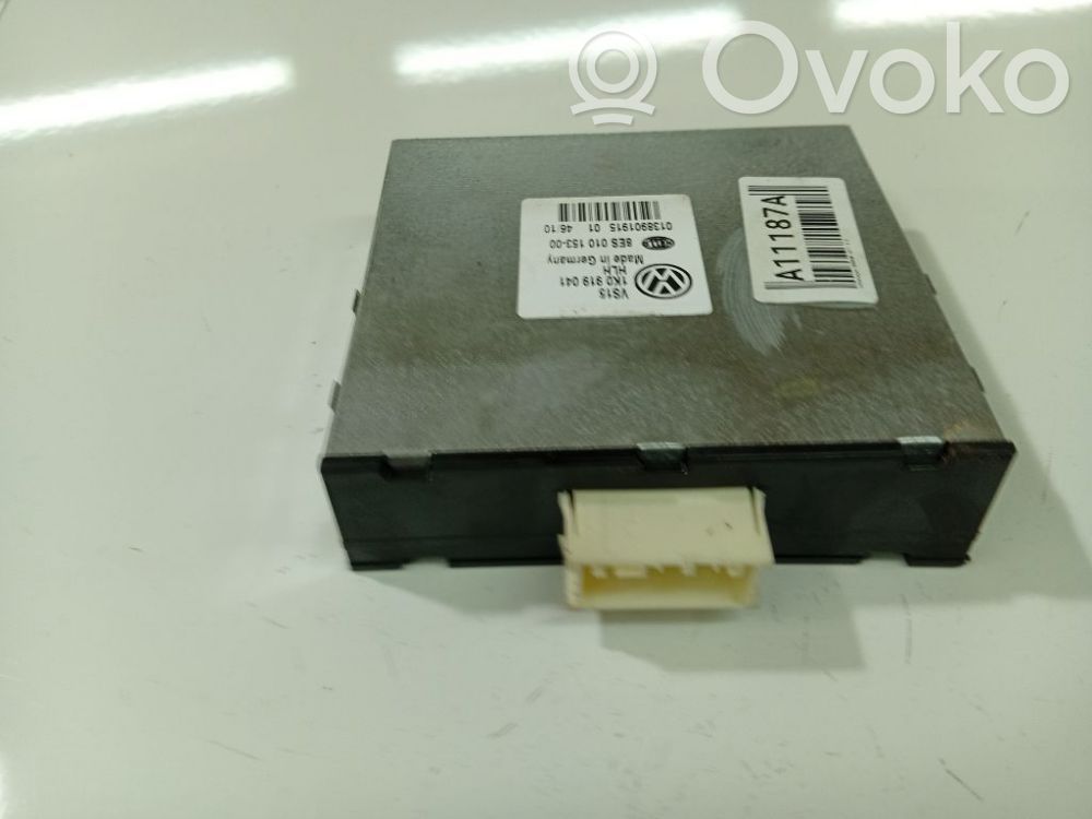 Alte unități/module de control   1K0919041,1K0919041,8ES01015300