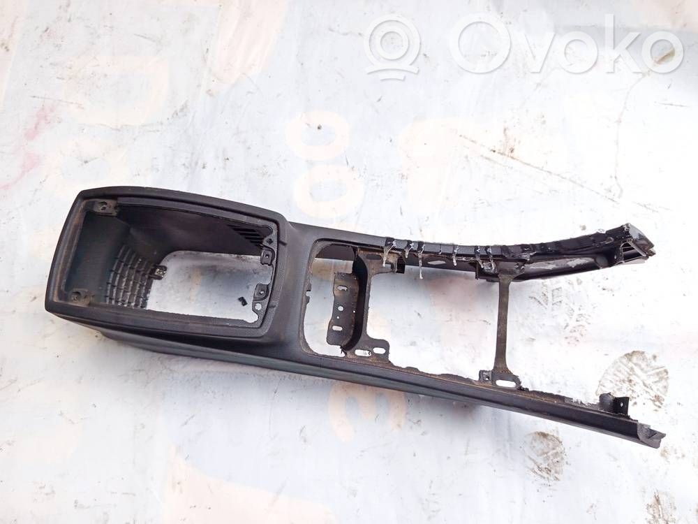 Ford S-MAX Kita salono detalė 