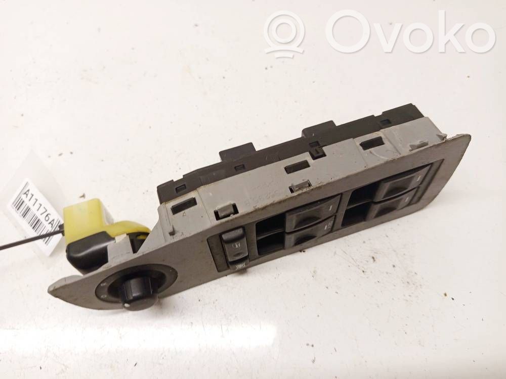Dodge Magnum Electric window control switch 