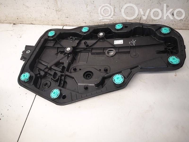Audi Q4 e-tron Alzacristalli del portellone scorrevole con motorino