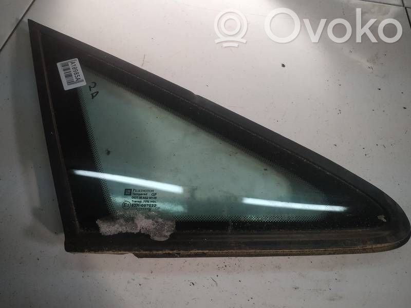 Opel Zafira A Finestrino/vetro triangolo anteriore