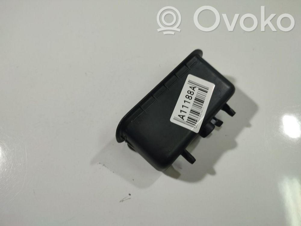 Toyota Corolla Verso AR10 Alte piese de interior 