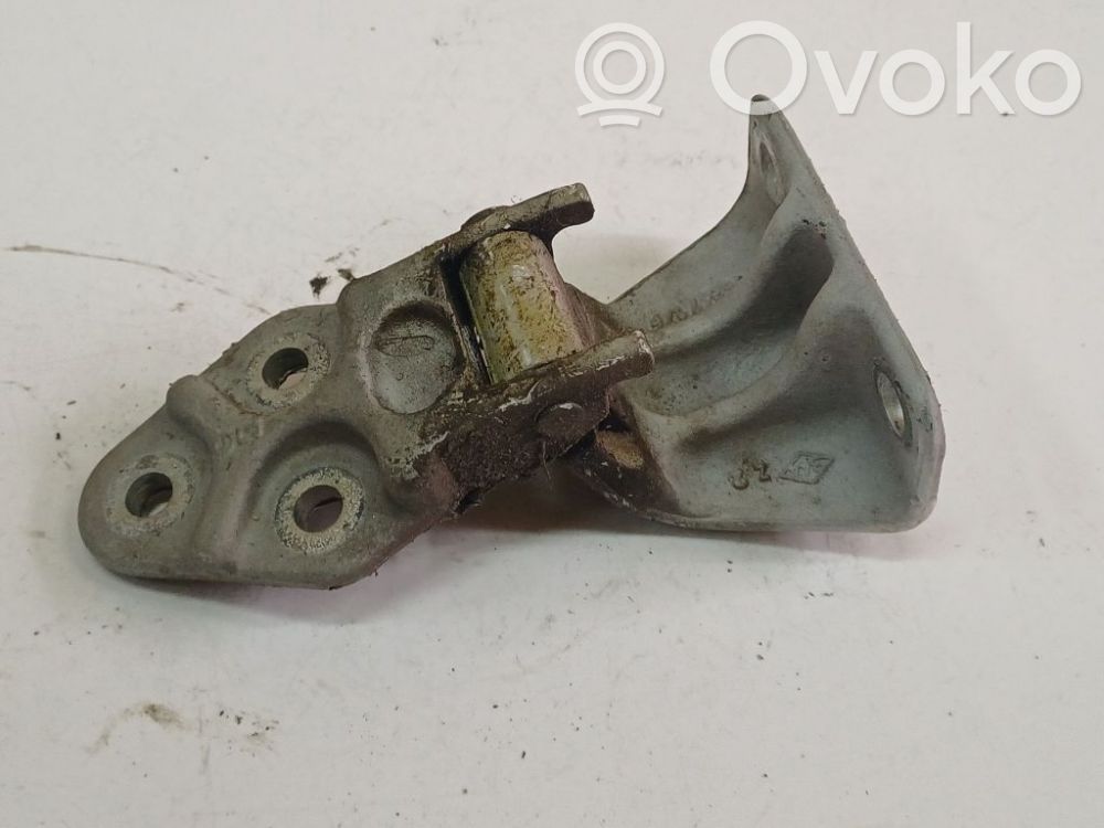 Opel Movano A Front door upper hinge 