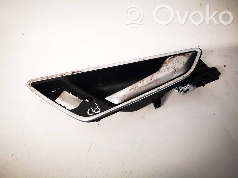 Manecilla interna puerta delantera   81A837020A,81A837020C,81A837020A,81A837020C
