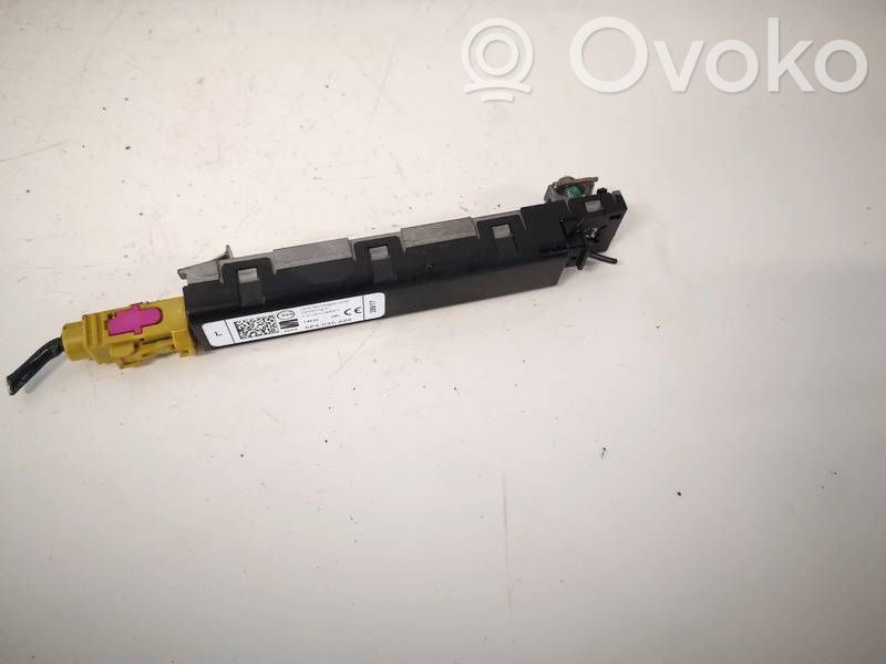 Seat Leon (5F) Antenna control unit 