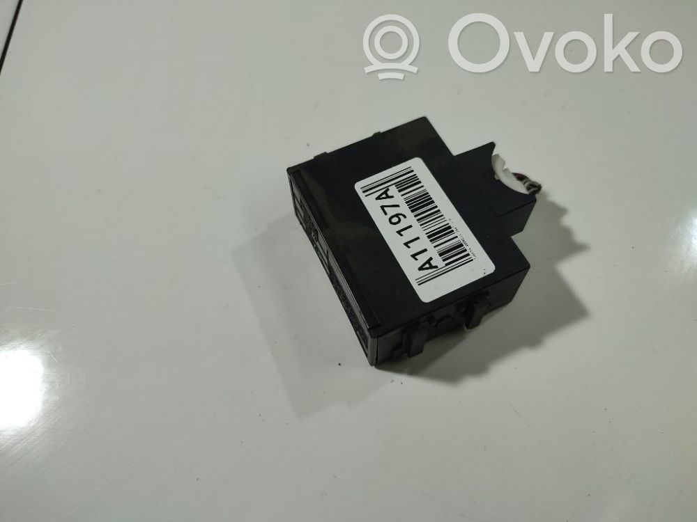 Toyota Avensis T250 Unitate/modul comandă imobilizator 