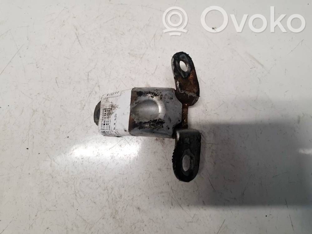 Front door upper hinge