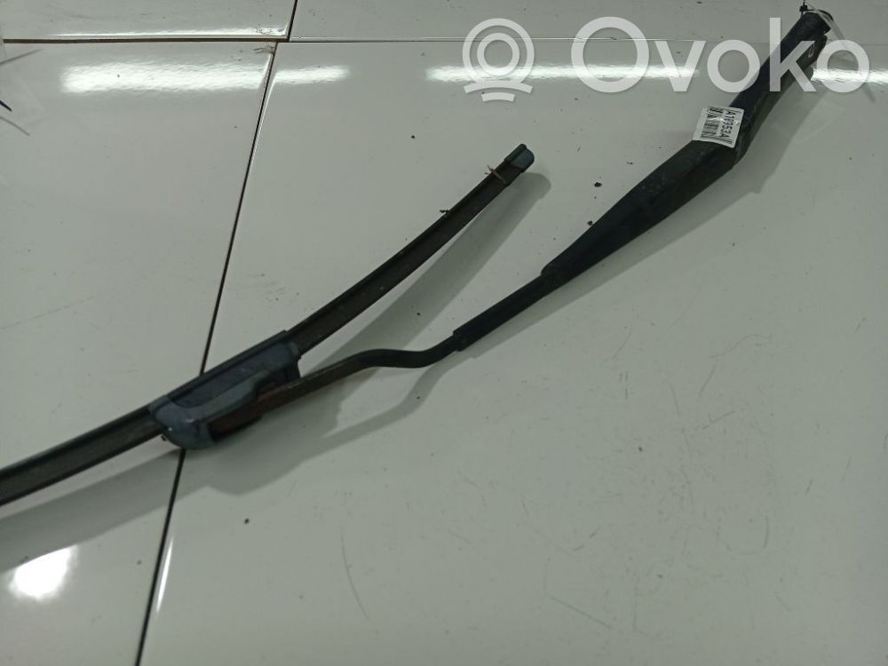 Saab 9-3 Ver2 Wischerarm vorne 