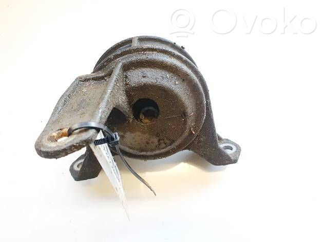 Opel Zafira A Wspornik / Mocowanie silnika 