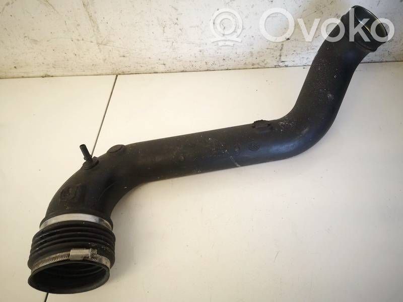 Volvo V70 Furtun/conductă intercooler 