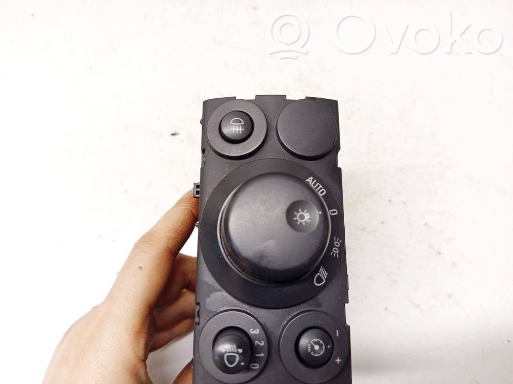 Opel Astra H Interruptor de luz 
