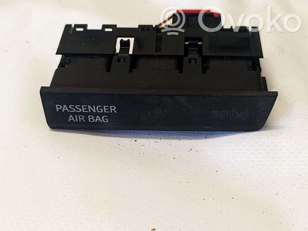 Seat Leon (5F) Comutator pornit/oprit airbag pasager