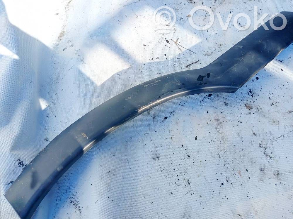 Opel Zafira A Rivestimento passaruota posteriore 