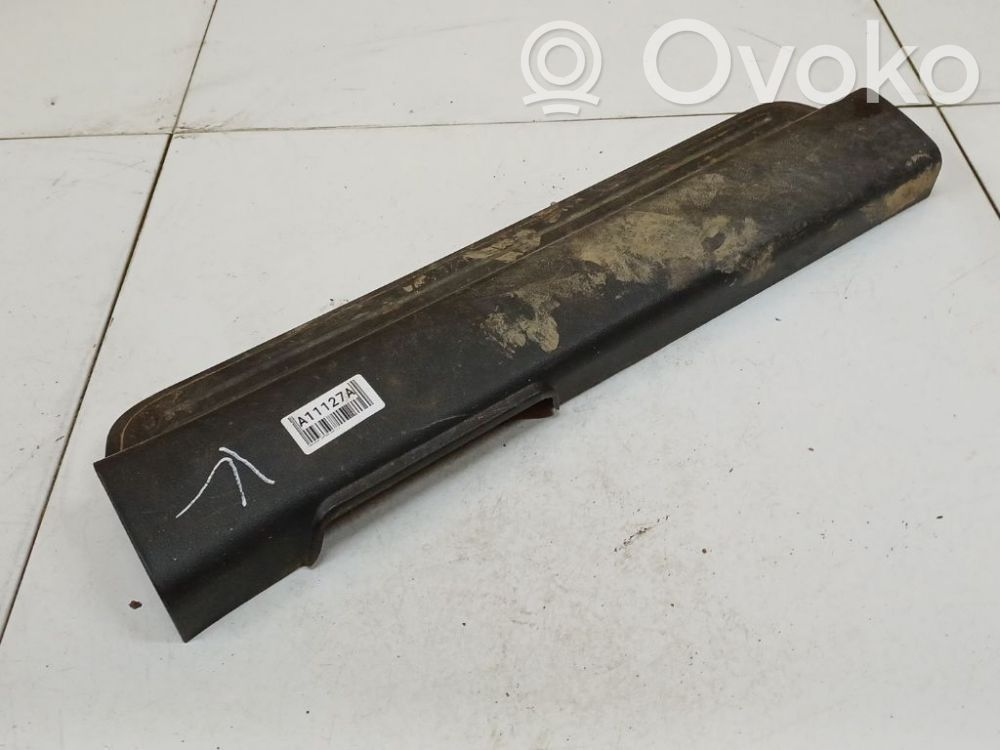 Chevrolet Captiva Moldura protectora del borde delantero 
