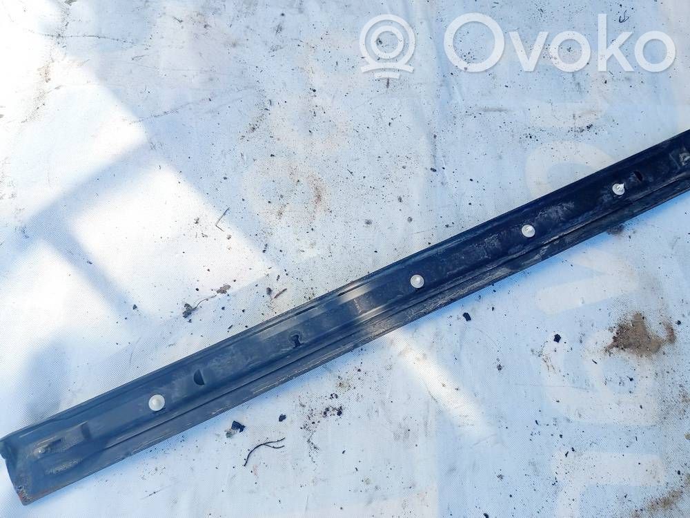 Opel Zafira A Rivestimento della portiera anteriore (modanatura) 