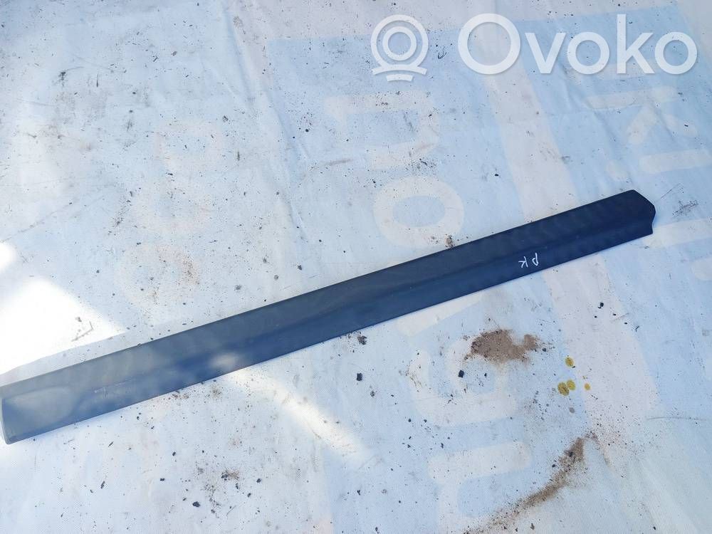 Opel Zafira A Rivestimento della portiera anteriore (modanatura) 