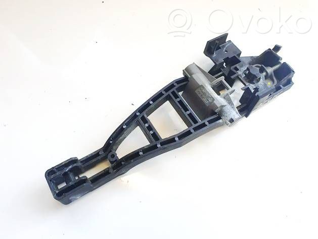 Ford Kuga I Manecilla externa puerta delantera 