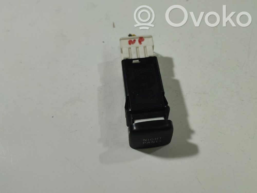 Saab 9-5 Otros interruptores/perillas/selectores 
