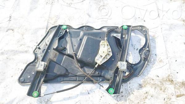 Volkswagen PASSAT B7 Regulador con motor de la ventanilla de la puerta corredera