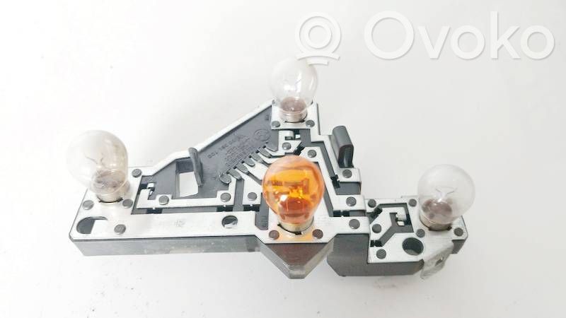 BMW 1 E81 E87 Wkład lampy tylnej 