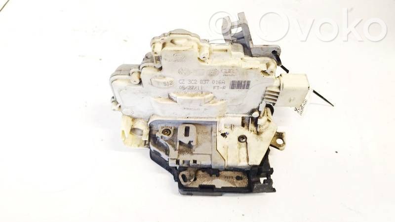 Volkswagen PASSAT B6 Încuietoare ușă față 