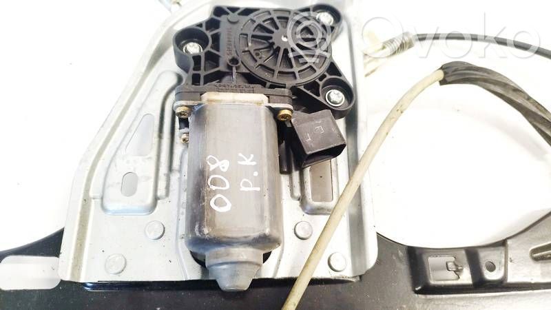 Mercedes-Benz C W203 Motor macara geam ușă față 