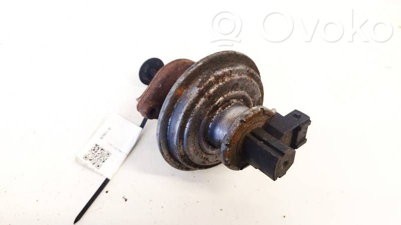 BMW 3 E90 E91 EGR vožtuvas 