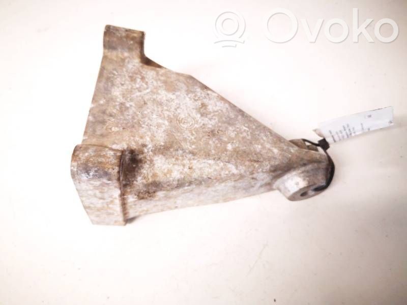 Mercedes-Benz C W203 Supporto di montaggio del motore (usato)