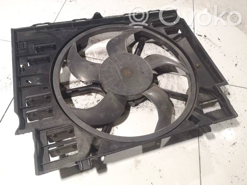 BMW 5 E60 E61 Osłona wentylatora chłodnicy 