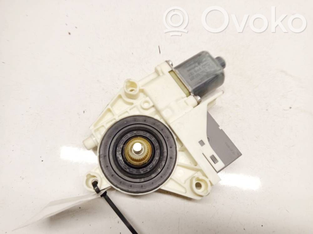 Peugeot 407 Motor macara geam ușă spate 