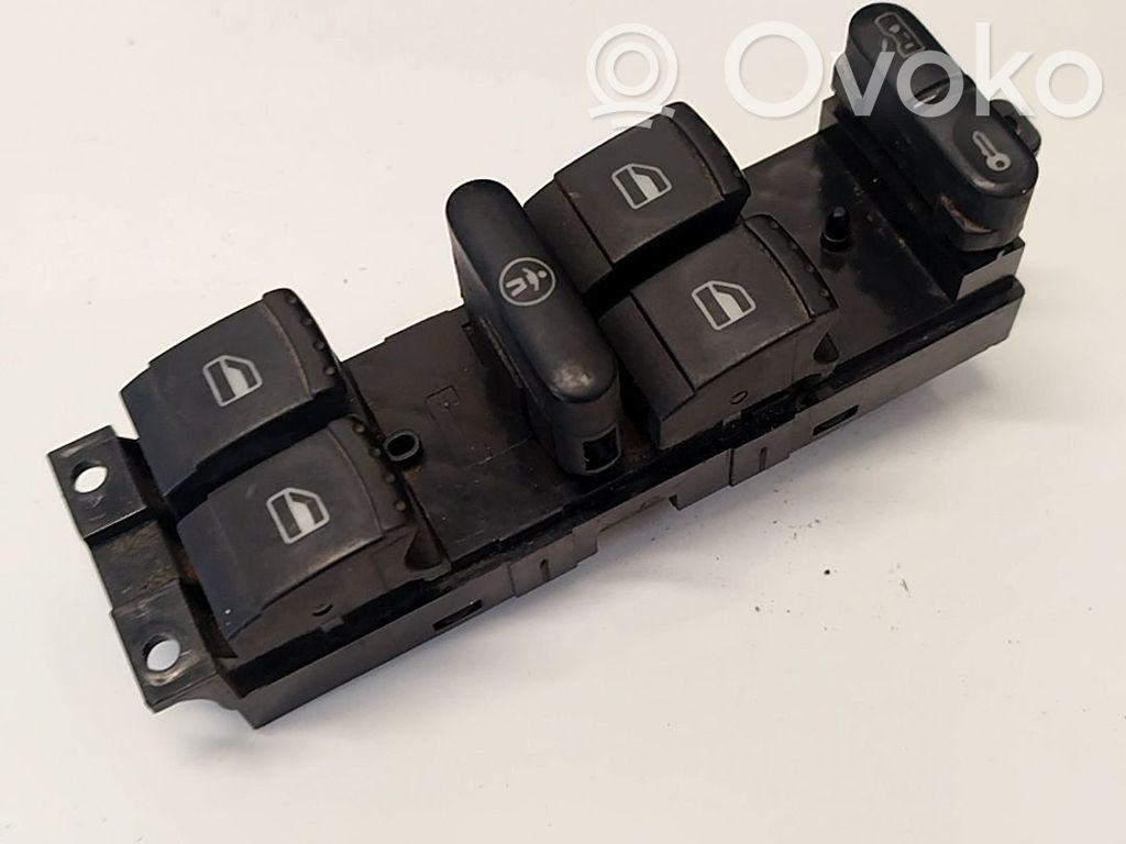Volkswagen PASSAT B5 Comutator comandă geamuri electrice 