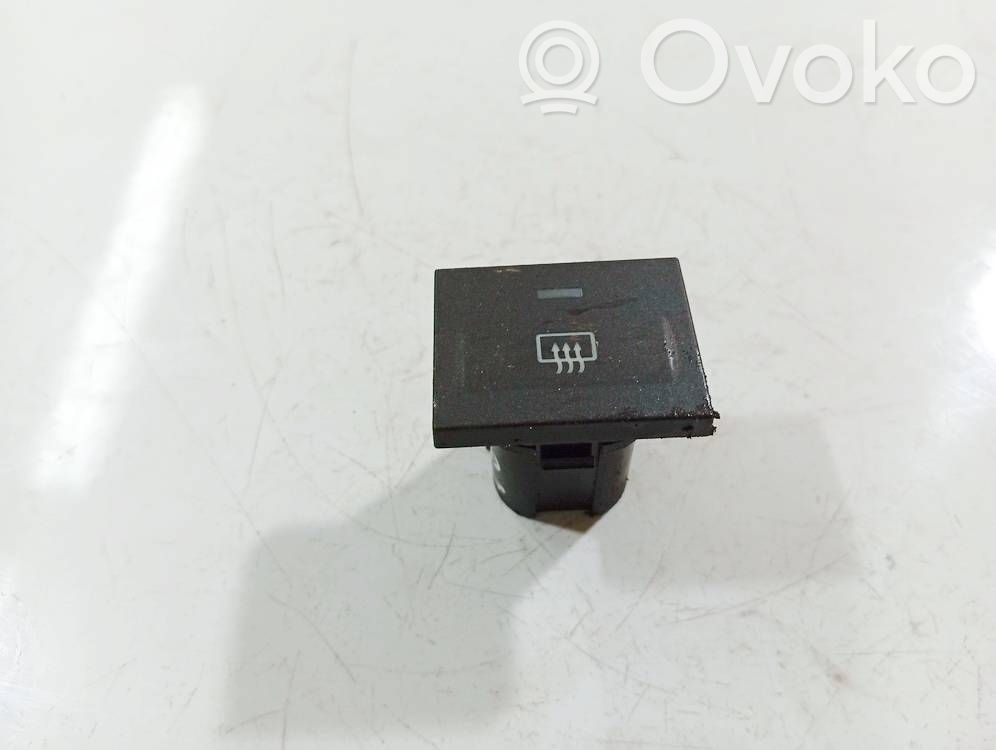 Ford Focus Windscreen/window heater switch 