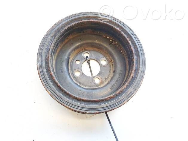 Volkswagen PASSAT B7 Puleggia dell’albero motore