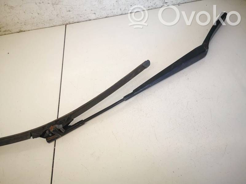 Skoda Octavia Mk2 (1Z) Braccio della spazzola tergicristallo anteriore