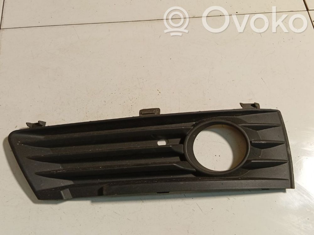 Opel Zafira B Mascherina inferiore del paraurti anteriore 