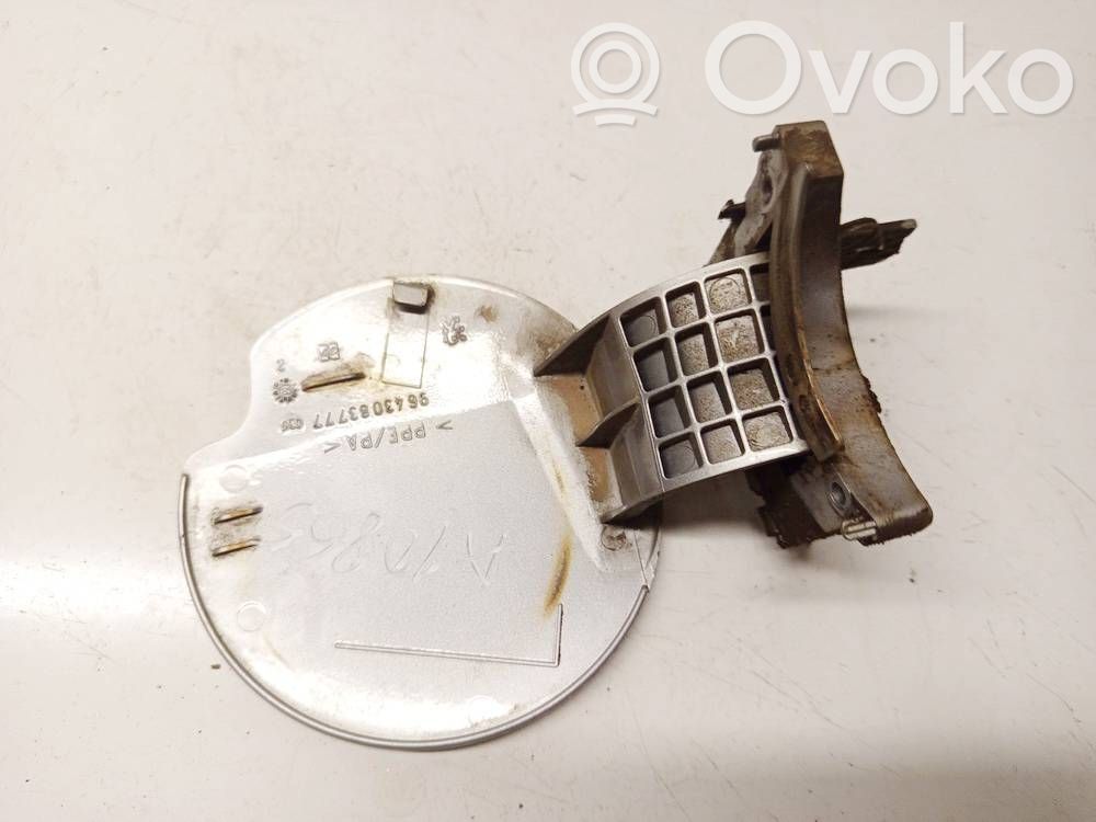 Peugeot 307 Sportello del serbatoio del carburante