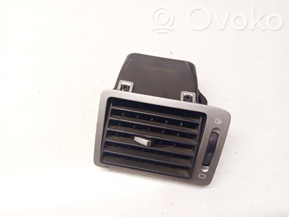 Peugeot 307 Griglia di ventilazione centrale cruscotto