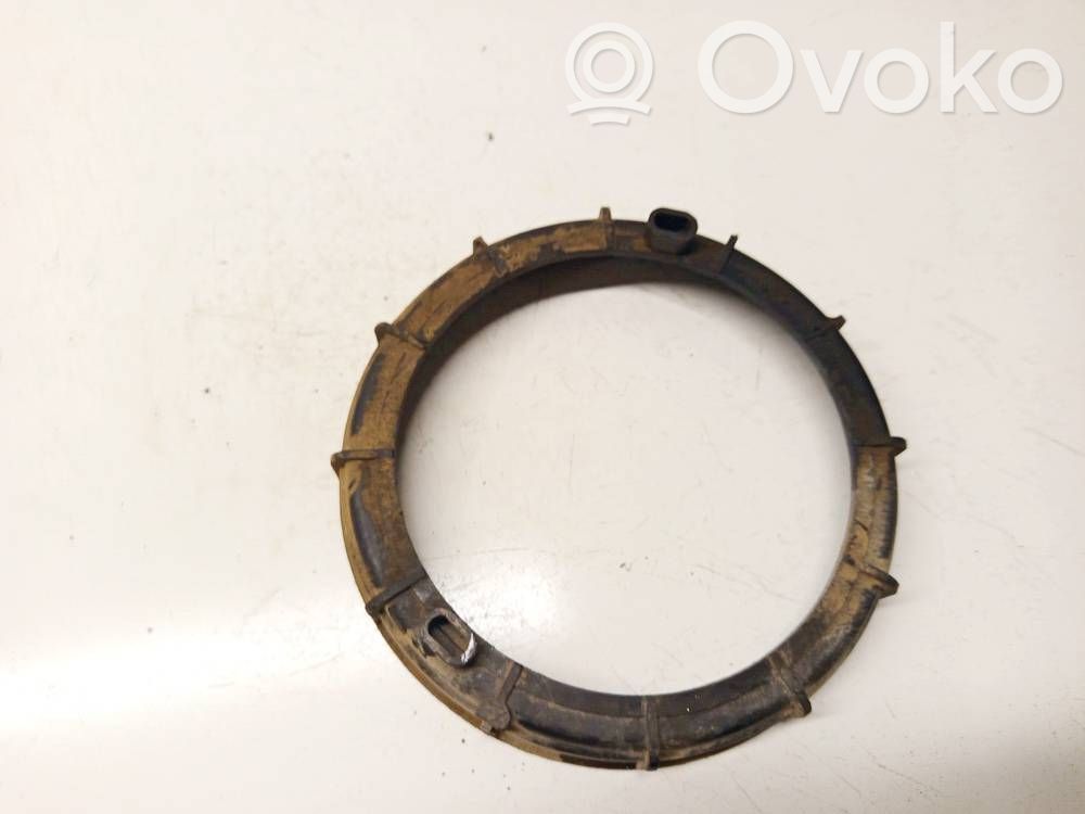 Peugeot 307 Inel/piuliță fixare pompă combustibil înecată 