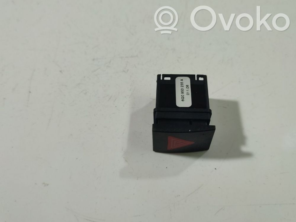 Comutator lumini pericol   6Q0953235A,6Q0953235A,6Q0953235A