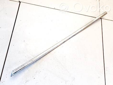 Skoda Superb B5 (3U) Ornament geam ușă spate 