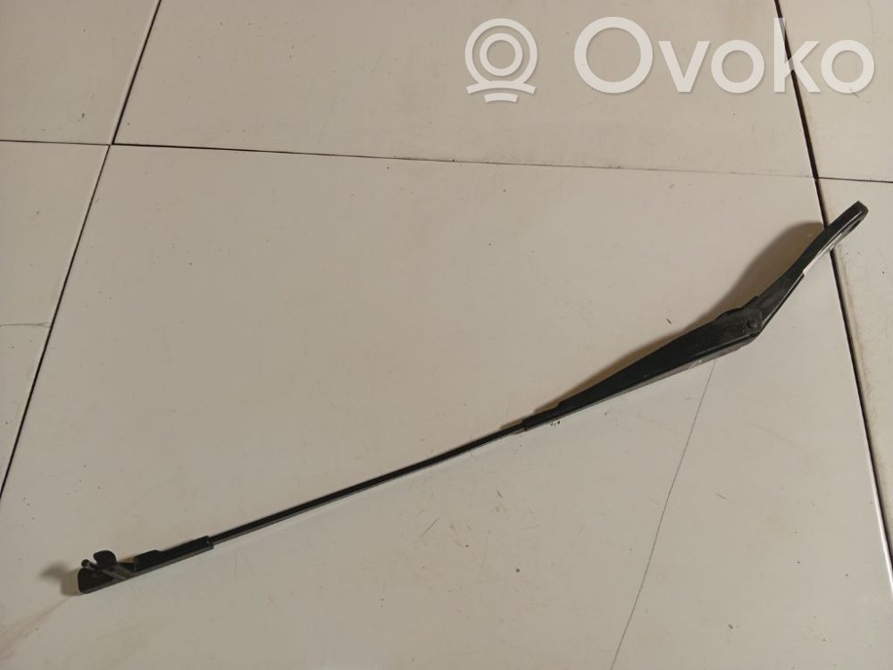 Opel Astra H Bras d'essuie-glace avant